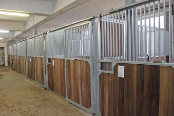 Frontwand Dorino mit Schiebetür, Höhe: 230 cm, Breite: bis 400 cm
