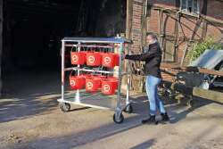 Growi® Eimerwagen für 12 Eimer, feuerverzinkt