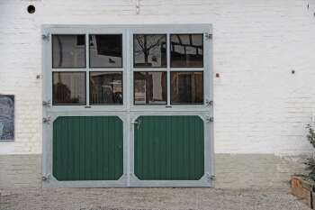 Stalltor 2-flg. 240 cm B x 300 cm H, mit Sprossenfenster