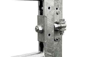 Weidetor Quadratrohrpfosten 120 x 120 x 2300 mm, für Tore bis 6000 mm Breite