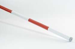 Hindernisstangen aus Holz, farbig, 10 cm Durchmesser, 300 cm lang rot