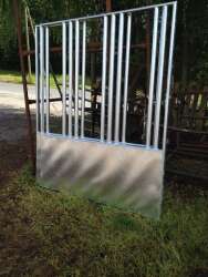 Panel mit Sicherheitsfressgitter - Höhe 200cm, Breite 360cm - mit Blecheinsatz Höhe 50cm