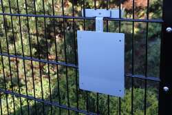 EINDREHALTERUNG F&Uuml;R BRIEFKASTEN Universal - STANDARD...