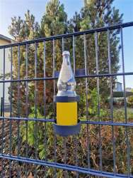 EINDREHALTERUNG ALS FLASCHENHALTER RUND - VERZINKT RAL 9006