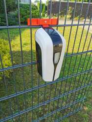EINDREHHALTERUNG FÜR DESINFEKTIONSSPENDER INKL. SPENDER U. ABDACH  -  GRÜN RAL 6005