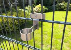 EINDREHHALTERUNG FÜR LED-SOLARLAMPE - SCHMAL - GRÜN RAL 6005