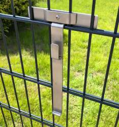 EINFACHE EINHÄNGEVARIANTE FÜR FEUERLÖSCHER - GRÜN RAL 6005