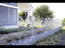 Doppelstabmatten-Set 6/5/6 anthrazit RAL7016 103 cm hoch Typ A mit Abdeckschiene zum Einbetonieren 3 Ecken 17,5 Meter