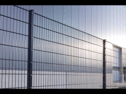 Doppelstabmatten-Set 8/6/8 feuerverzinkt 163 cm hoch Typ A mit Abdeckschiene zum Einbetonieren 1 Ecke 50,0 Meter