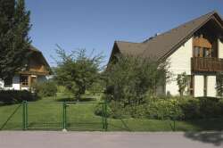 Maschendrahtzaun-Set zum Einbetonieren -Höhe 125cm, Länge 75m-