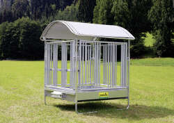 Profi-Viereckraufe mit Sicherheits-Pferdefressgittern und...