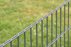 Doppelstabmatte - 2m VZ + Anthrazit RAL7016 6/5/6 Höhe 143cm Breite 201cm